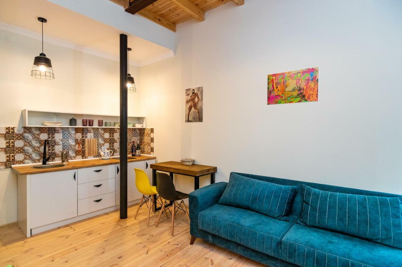 Giorgi'S Apartment 트빌리시 외부 사진