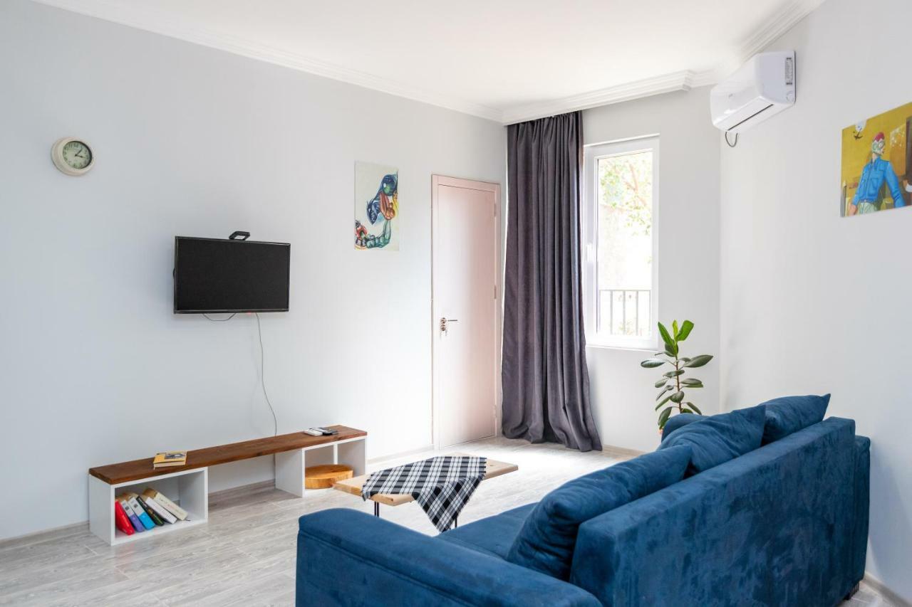 Giorgi'S Apartment 트빌리시 외부 사진
